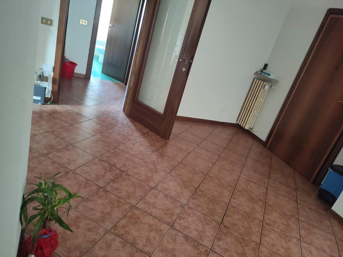 简约单人房间simple Single Room Mestre Esterno foto